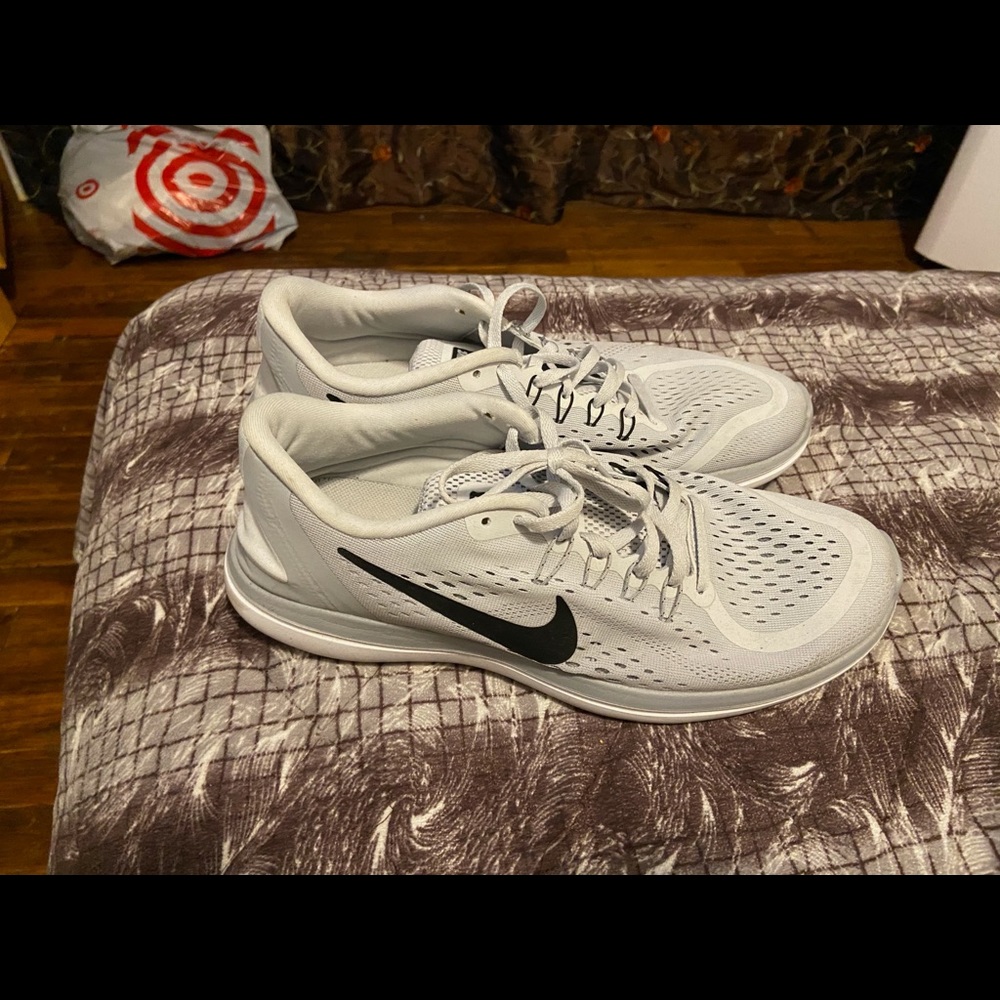 Men’s Nike running shoes